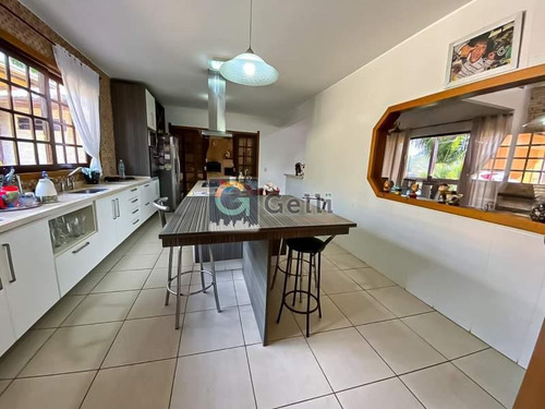 Imagem 17 de 19 de Casa Em Condomínio- Petrópolis, Nogueira - 774