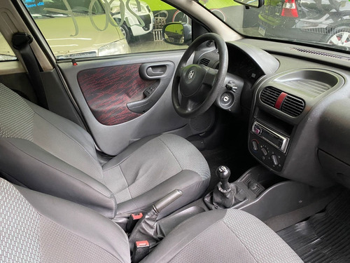 Imagem 10 de 10 de Chevrolet Montana Conquest 1.4 8v Flex 2010