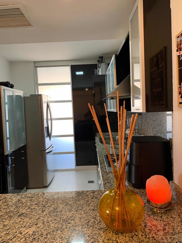 Imagen 10 de 30 de Apartamento Excelente Ubicación Amoblado Negociable