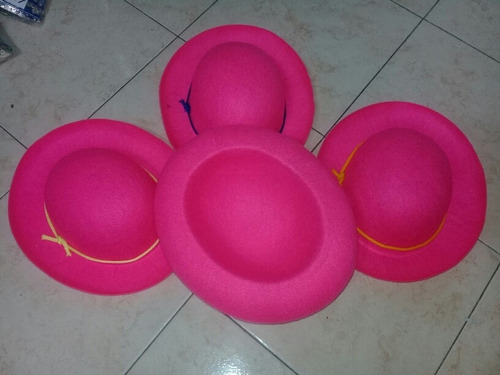 Sombrero Coya Fuxia Paño Lency 