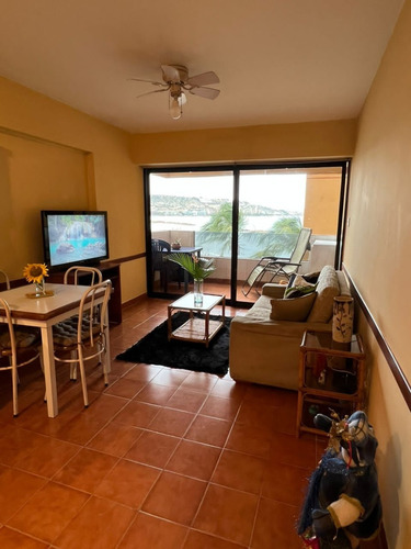 Imagen 2 de 8 de Comodo Apartamento Para Alquiler Vacacional Lecheria Frente A Playa Lido R. La Esmeralda