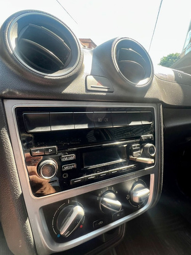 Imagen 20 de 25 de Volkswagen Gol Trend 1.6 Highline 3p 2015