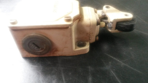 Micro Swich Final De Carrera Siemens 16150