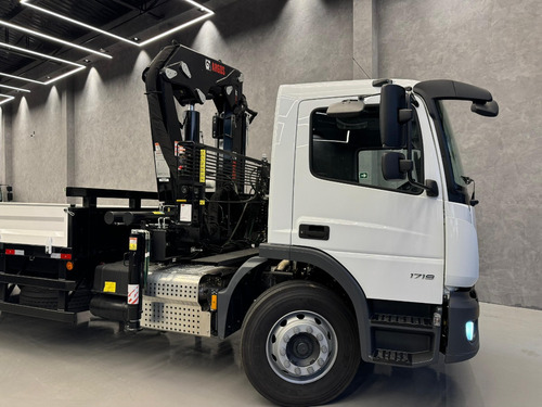 Caminhão Mb Atego 1719 4x2 2025 Guindauto Munck Argos 20t