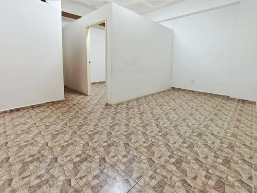 Imagen 11 de 14 de Local En Alquiler 52m2 Planta Baja Cc Vasconia Los Teques