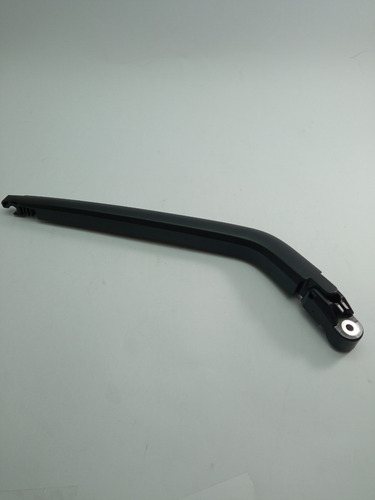 Brazo Limpia Parabrisa Trasero - Yaris 06-09