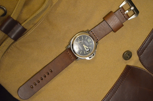 Correa De Reloj Cuero Chocolate 24 Mm Dasari Con Hebilla