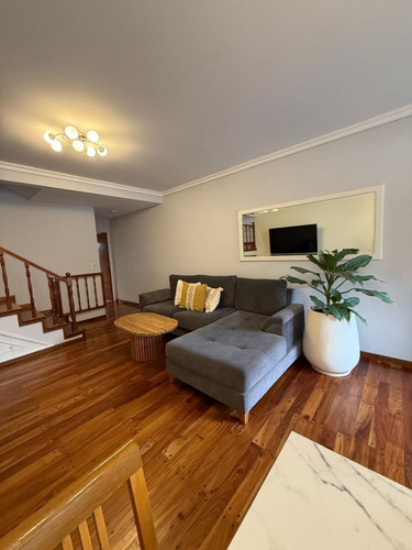 Espectacular Duplex 4 Amb+cochera+jardin+quincho