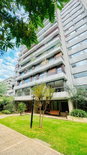 ¡exclusiva Oportunidad De Vivir En El Corazón De Las Condes!
