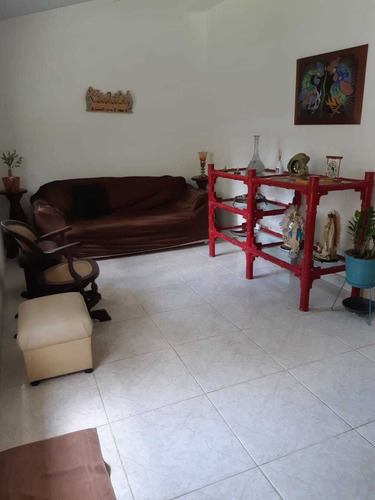 Casa À Venda Na Rua Da Sagrada Família (lot Jd Fazendinha), Engenho Do Mato, Niterói - Rj - Liv-10393