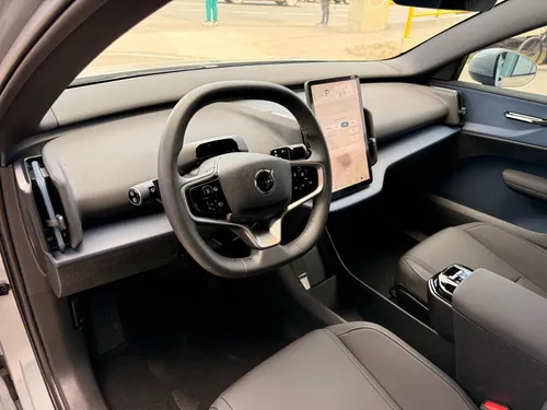 Volvo EX30 CORE E40