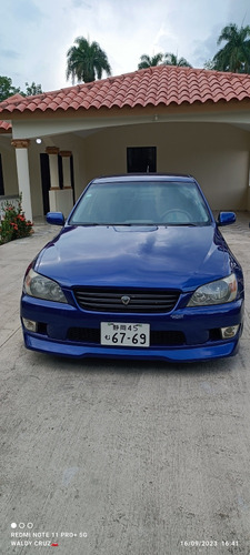 Imagen 4 de 15 de Toyota Altezza Sedan