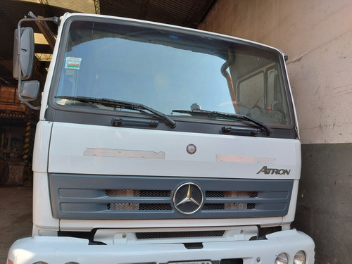 Mercedes Atron 1720 Con Portavolquetes Telescopico.