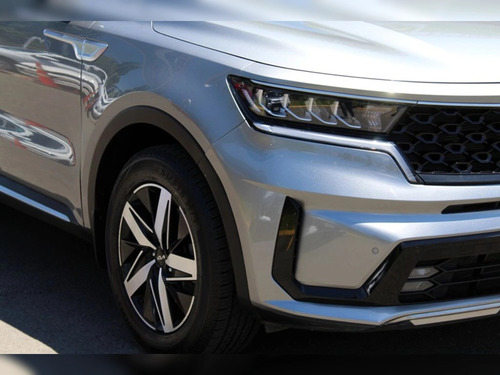 Kia Sorento 2WD 2.5 AUT