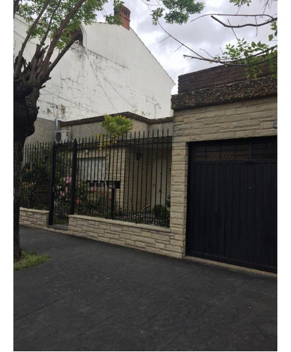 Venta Casa En Lote Propio 4 Ambientes Con Cochera, Chilavert