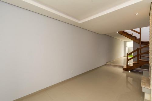 Casa Nova Com 90m² E 2 Dormitórios - Hípica - Ca1105