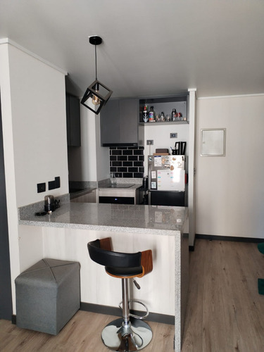 Departamento En Macul, 2d, 1b Y 1e