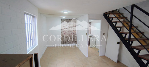 Acogedora Propiedad Ubicada En Tepas Uno Poniente