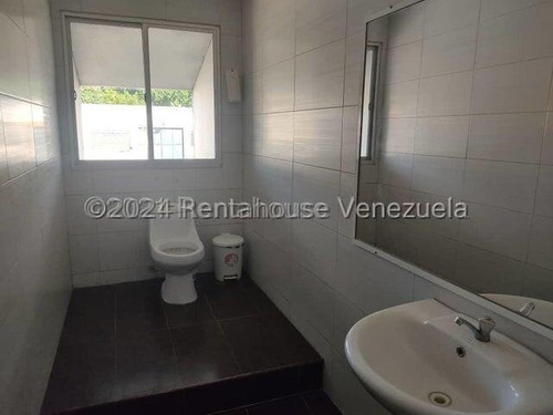 Galpon Industrial En Venta Zona Industrial De Soco La Victoria Con Gas Propio Y Ascensor Negociable Kg:24-26697