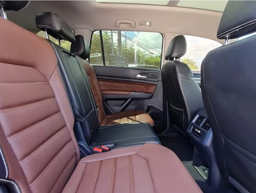 Volskwagen Teramont 2021