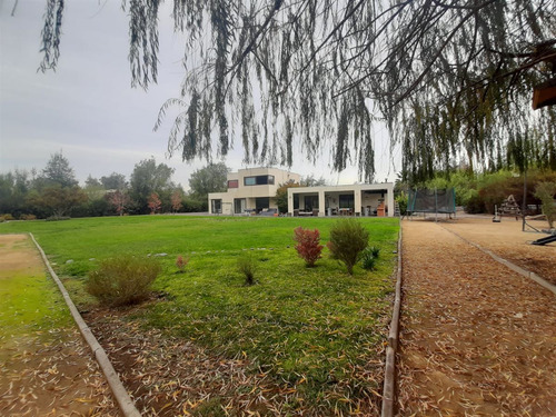 Parcela En Venta En Colina