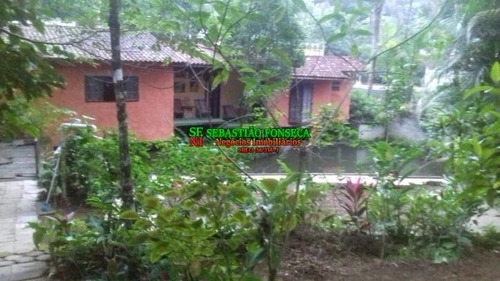 Imagem 1 de 15 de Casa Com 02 Dormitórios, 01 Suíte Sobre Lindo Lago Natural Em Caraguatatuba - 1870
