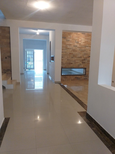 Imagen 5 de 14 de Casa En Este De Barquisimeto Lomas Country