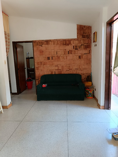 Se Vende Hermosa Casa Quinta Lomas Del Este Atc-1307