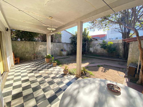 Imagen 4 de 25 de Venta Casa Quilmes Oeste 3 Amb Jardin Y Cochera