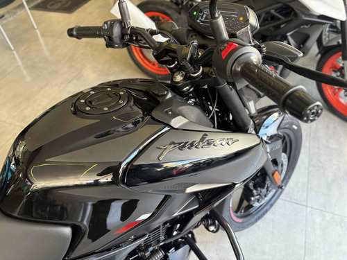 Bajaj Pulsar N150