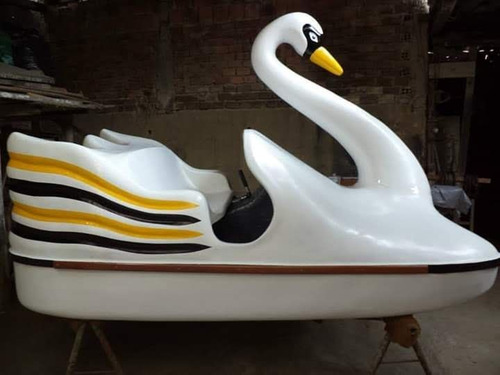 Pedalinho Cisne Novo/sem Uso - Ferragens 100% Aço Inox