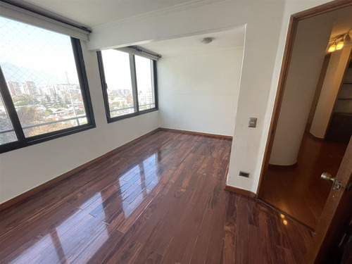 Departamento Venta De 4d 3b Excelente Ubicación - Las Condes