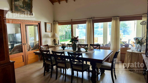 Casa En Venta De 3 Dormitorios En Santa Maria De Tigre
