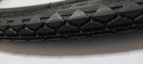 Cubierta R 28x1 1/2 Pirelli