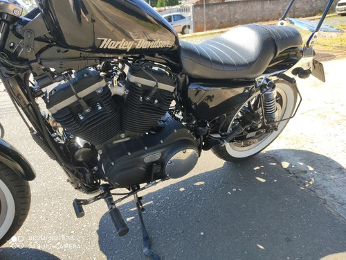 Harley 883
