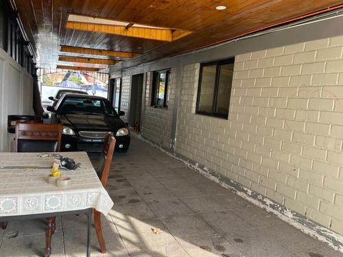Venta De Amplia Casa, Terreno De 500m2 3d 2b, En La Florida