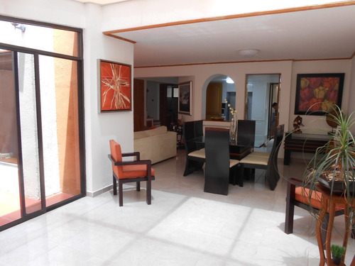 Imagen 2 de 14 de Casa En Venta De 3 Recamaras En Fuentes De Tepepan En Cdmx