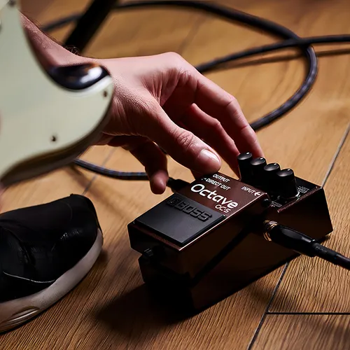 Amazon | BOSS/OC-5 Octave ボス | ディストーション・オーバー