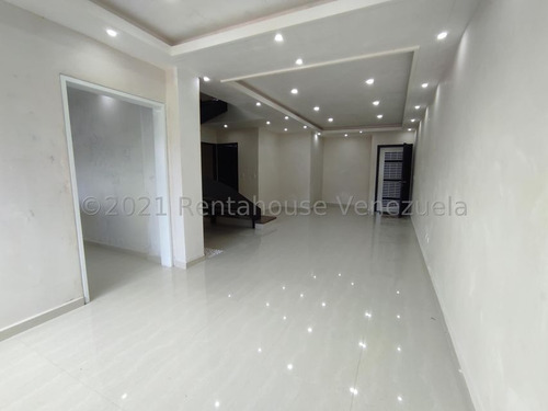 Imagen 2 de 14 de Karen Freites Rentahouse Mp 22f5176 La Trigaleña