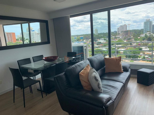 Imagen 3 de 14 de Apartamento En Venta En Punta Del Este, A 2 Cuadras De La Playa, Muy Luminoso