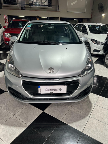 Peugeot 208 1.6 Active