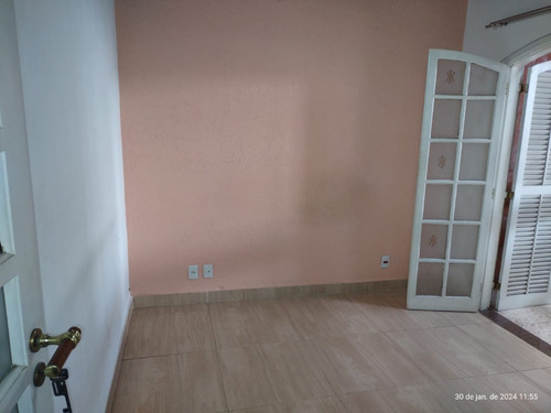 Casa Com 250 M² Com 4 Dorms Sendo 1 Suíte E 5 Banheiros Cz Americana E 2 Vgs Cobertas -jaçanã