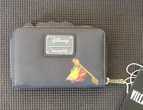 Cartera De Madrastra Y Hermanastras Malvadas Con Escena De V