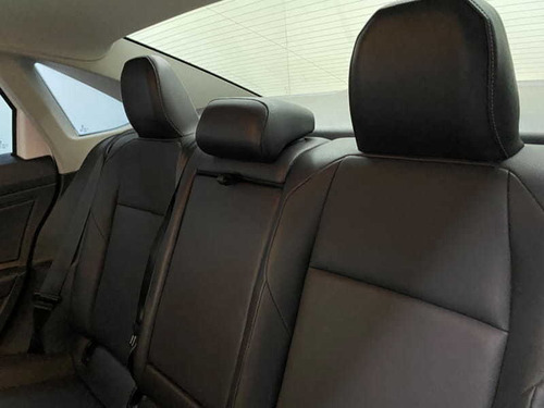 Imagem 14 de 15 de Volkswagen Jetta Comfort. 250 Tsi 1.4 Flex 16v Aut 2019