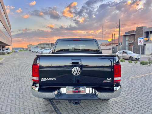 Volkswagen Amarok 3.0 Highline Cab. Dupla V6 4x4 Aut. 4p