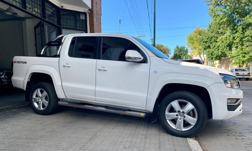 Volkswagen Amarok Highline 4x4 At 84mil Km 2017 Lebenti