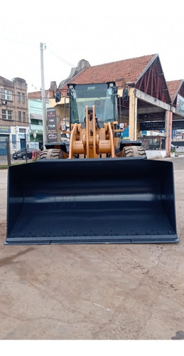Imagem 4 de 15 de Pá Carregadeira Case 721e * 15 Ton*caç. 2,5m³* 2017 *repasse