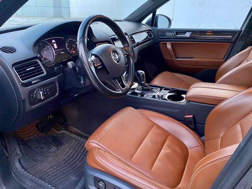 Imagen 9 de 15 de Volkswagen Touareg Tdi Turbo Diesel 2014 3.0 Edition X V6 At