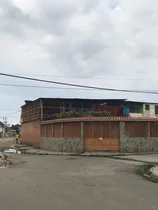 Comprar Casa Comercial En Esquina Con Galpón Y Almacén En Fundación Mendoza