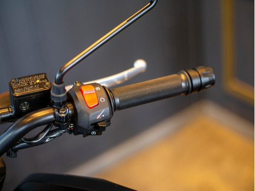 Imagen 14 de 25 de Royal Enfield Scram 411 Blazing Black Entrega Inmediata
